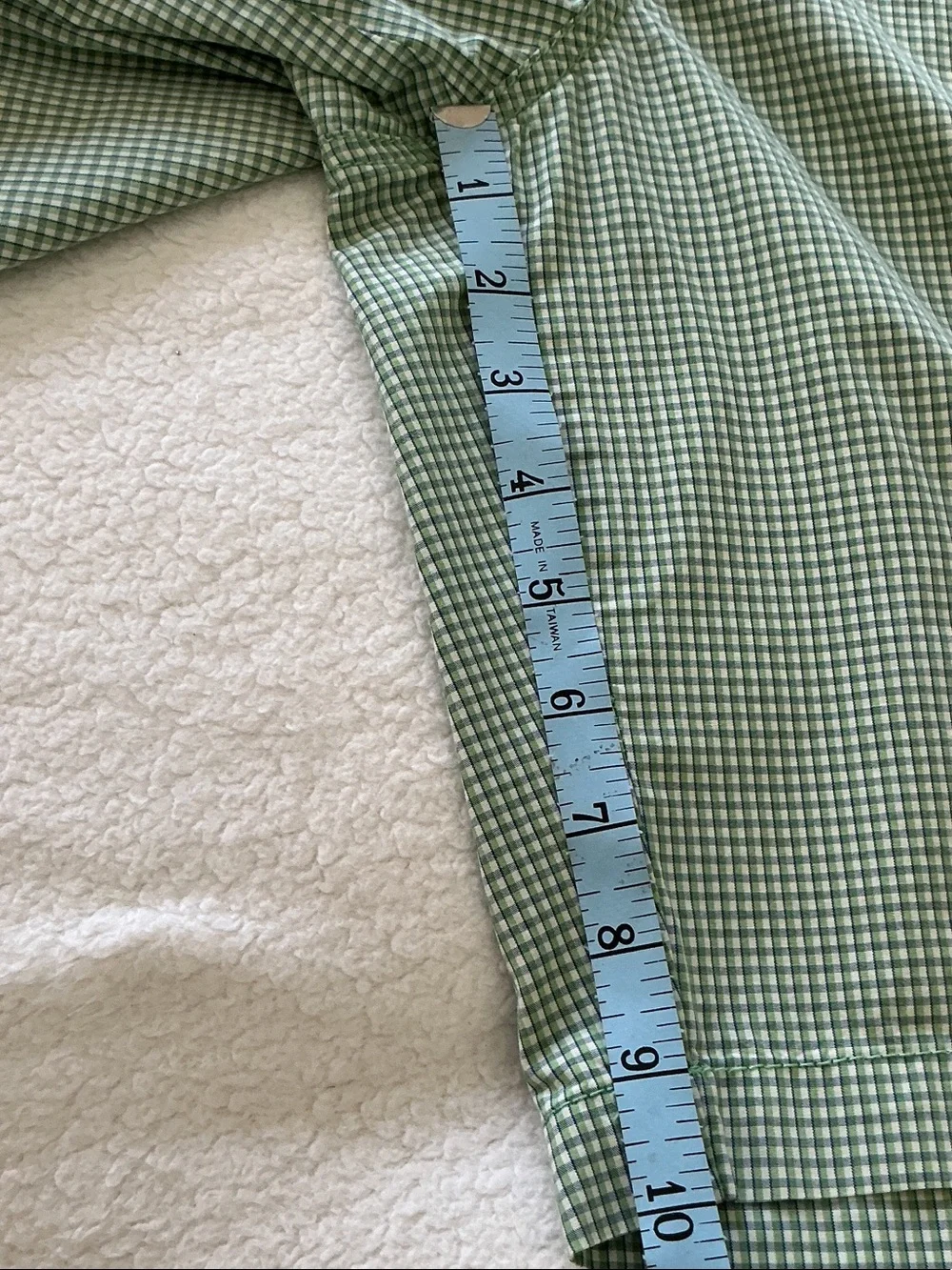 Izod - Men’s Green, White and Navy Micro-Check Shorts